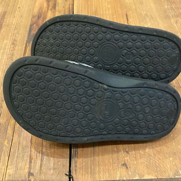 Wonder Nation Unisex Black White Flip Flop Sandals Toddler Size 7/8 - Picture 7 of 11